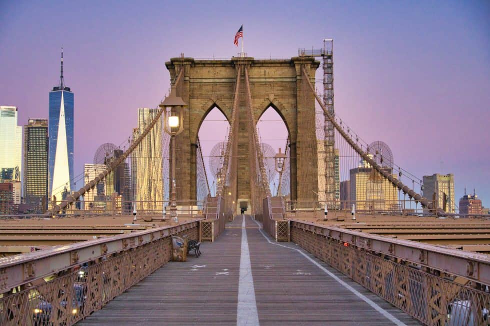 Walking the Brooklyn Bridge Local's Guide Avoid the Crowds & Tips
