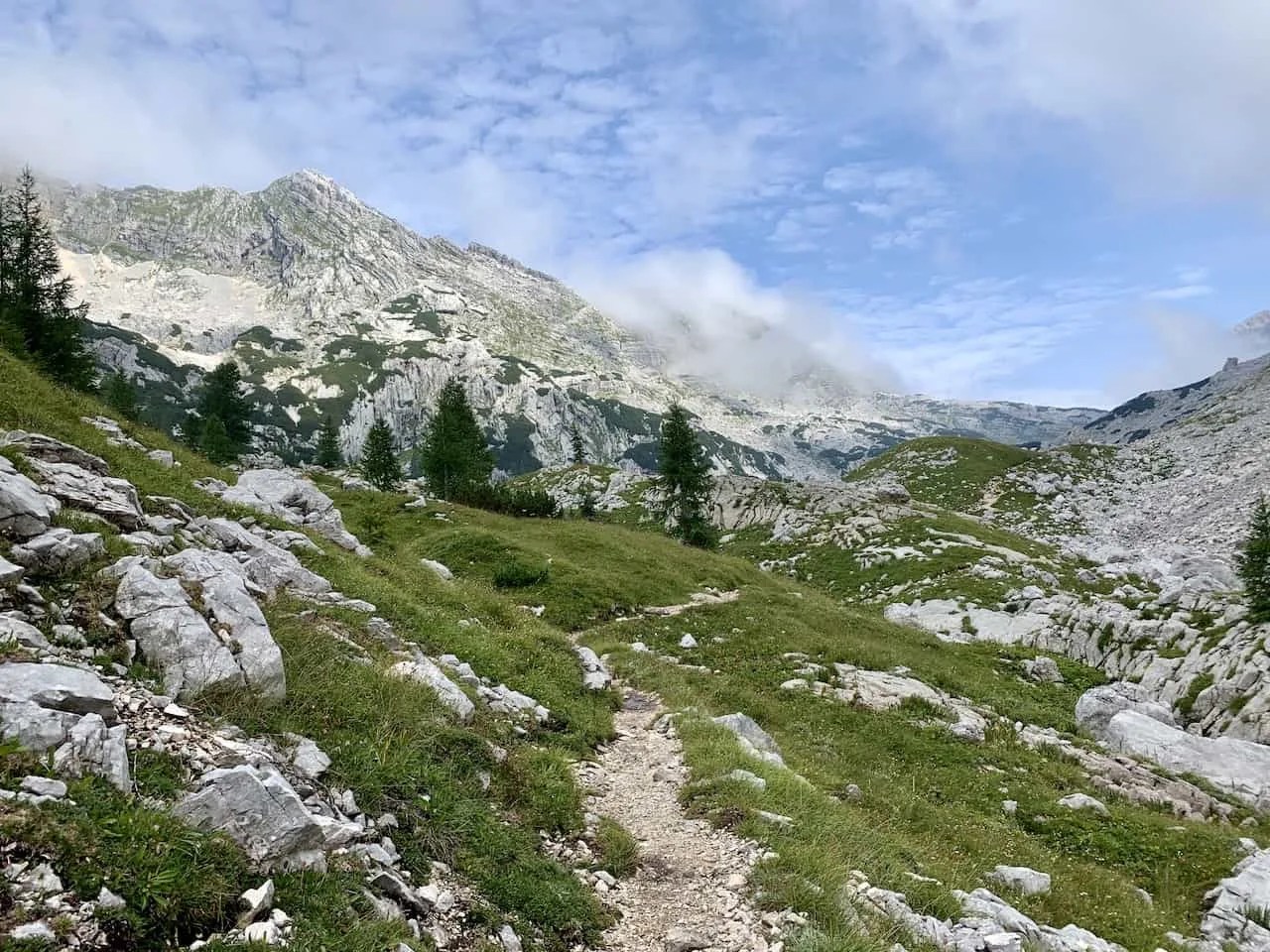 Triglav Lakes Valley Hike - Seven Lakes | COMPLETE GUIDE + MAP