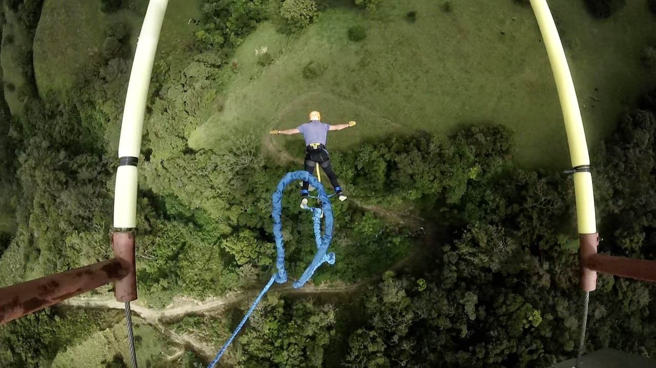 Bungee Jumping