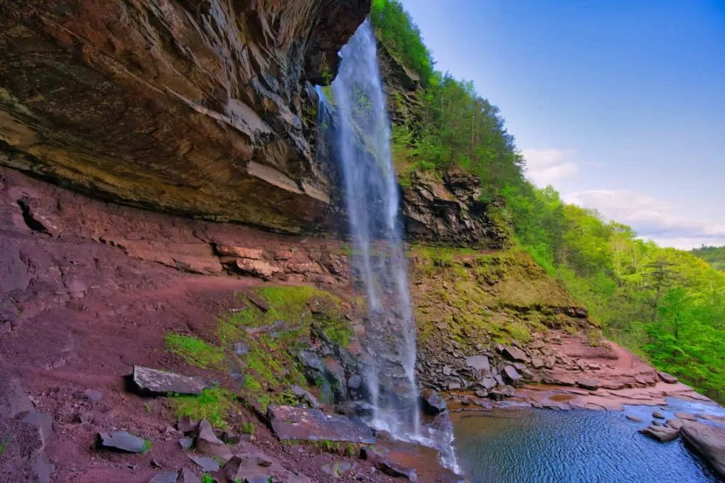 Kaaterskill Falls Complete Guide (Hike, Views, Map & More!)