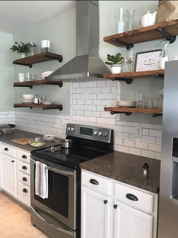 Range Hood with Floating Shelves D/OSÑO