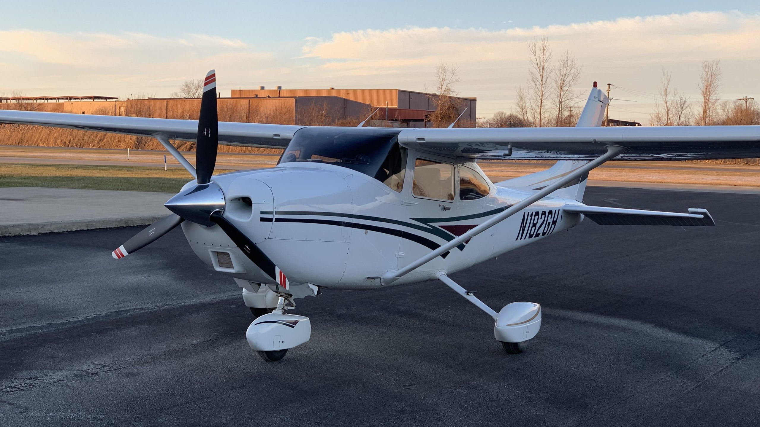 N182GH – Cessna 182 – TOPS Flying Club