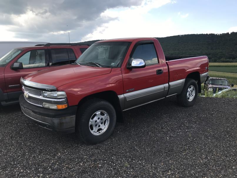 1999 Chevy K1500 4×4 (R060) Troy's Auto Sales, Inc.