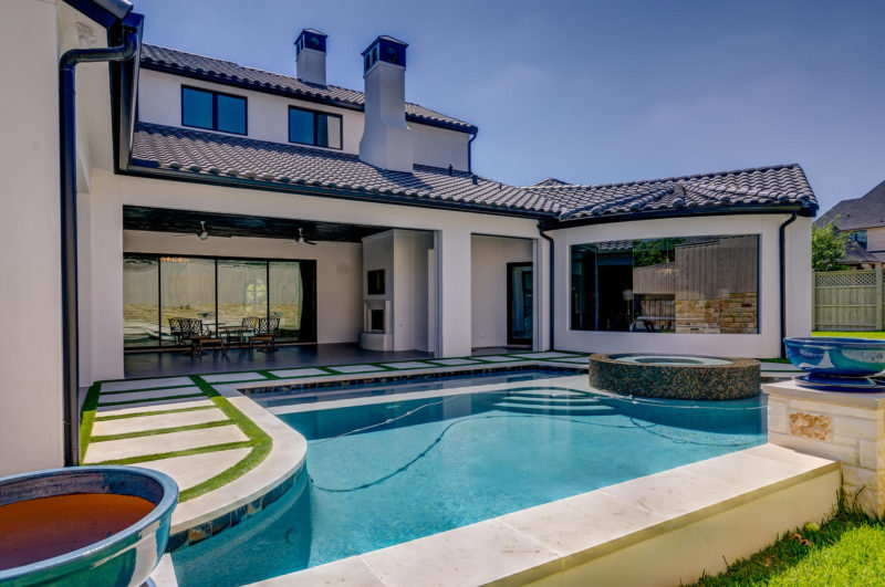 COMPTON COURT TRS Custom Homes