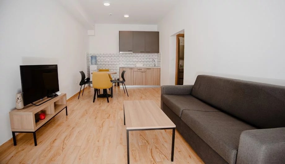 APARTMENTGROUND FLOOR Trsteno