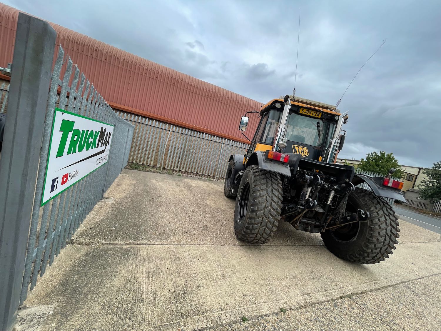 JCB Fastrac TruckMax Manufacturers of Stainless Steel Exhaust Systems
