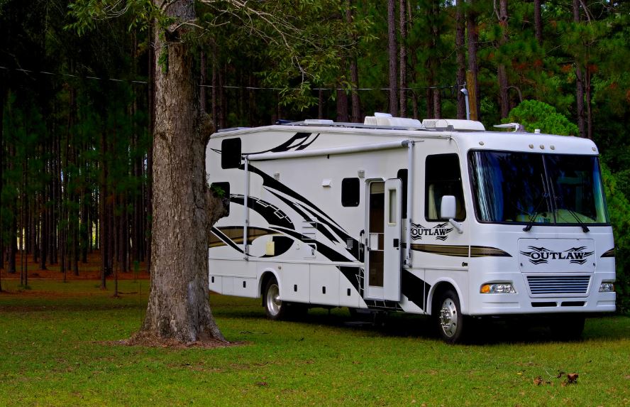 How Long Do RV Engines Last? 8 Facts You Should Know