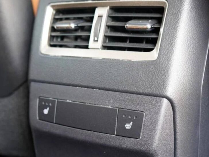 Lexus RX 350 Rear Vents Not Working (Problems & Solutions)