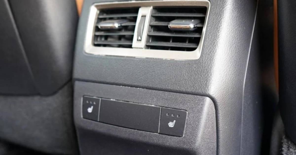 Lexus RX 350 Rear Vents Not Working (Problems & Solutions)
