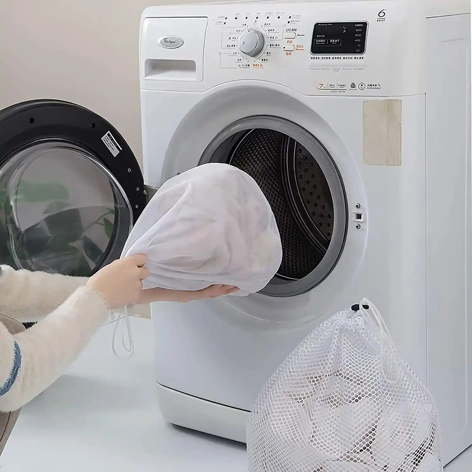 How to Wash Tights Without Damaging Them Professional Tips