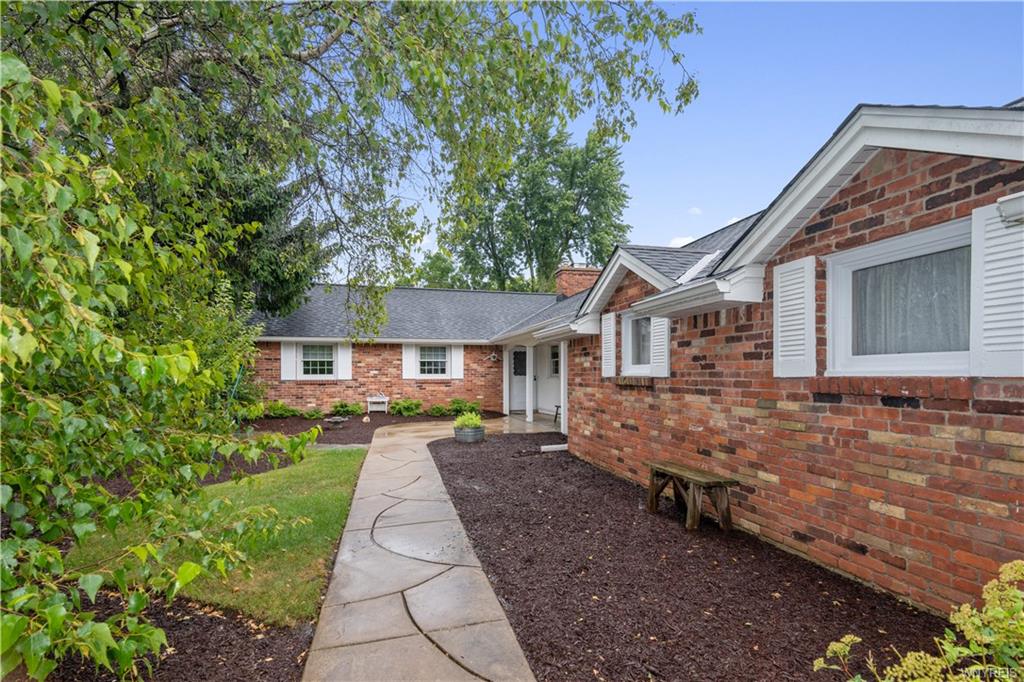 4765 Brentwood Drive, Clarence, NY 14221 Buffalo NY Homes For Sale