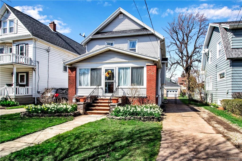 Browse real estate listings to buy, sell or rent a house, apartment or house