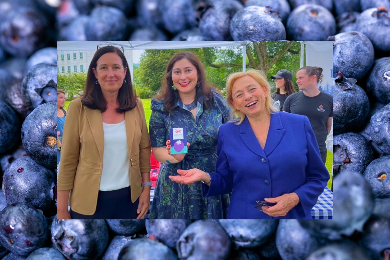 Maine's Third Annual Wild Blueberry Weekend True Country 93.5