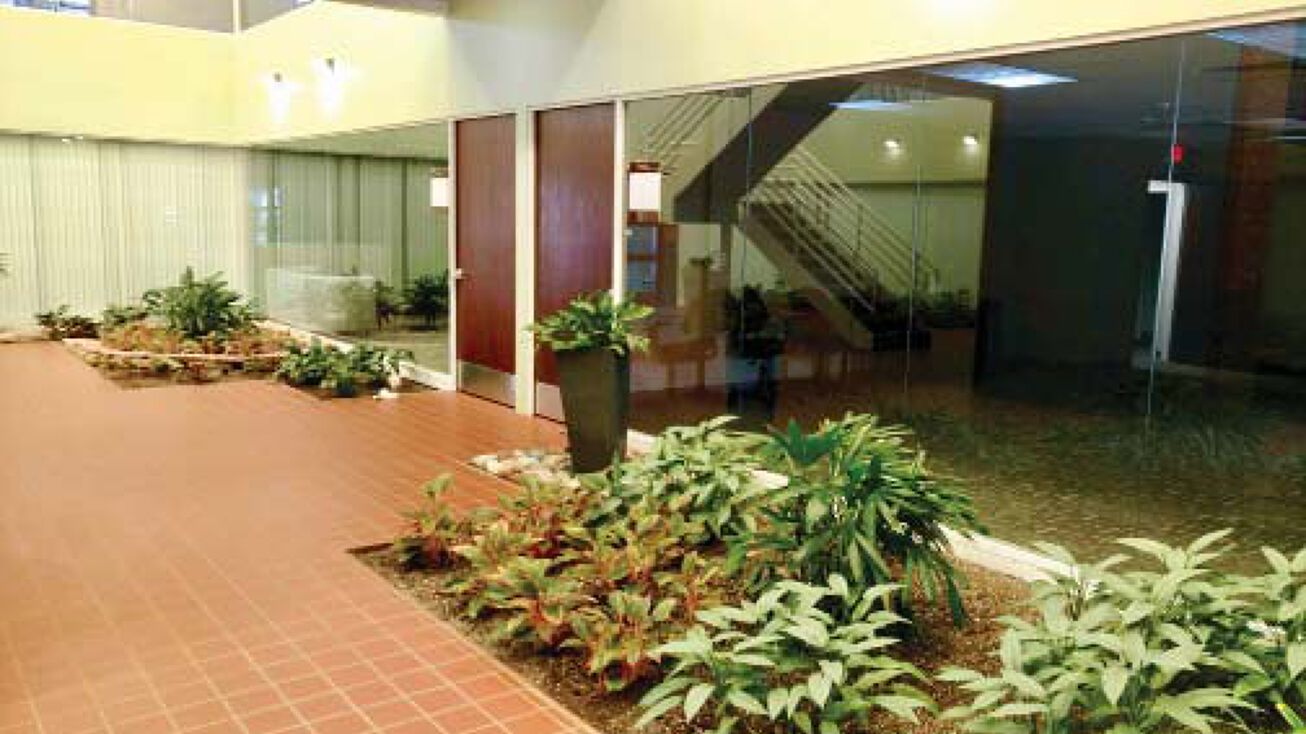 421 S Grand (Quantum Centre) Office Space Options ±1,900 SF ±4,724