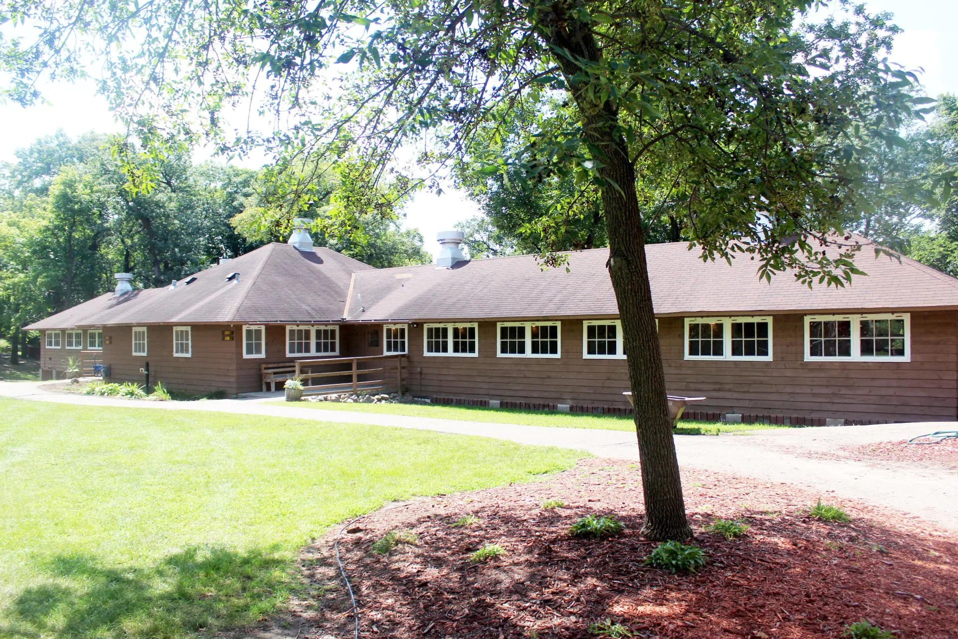 Lodging True Friends