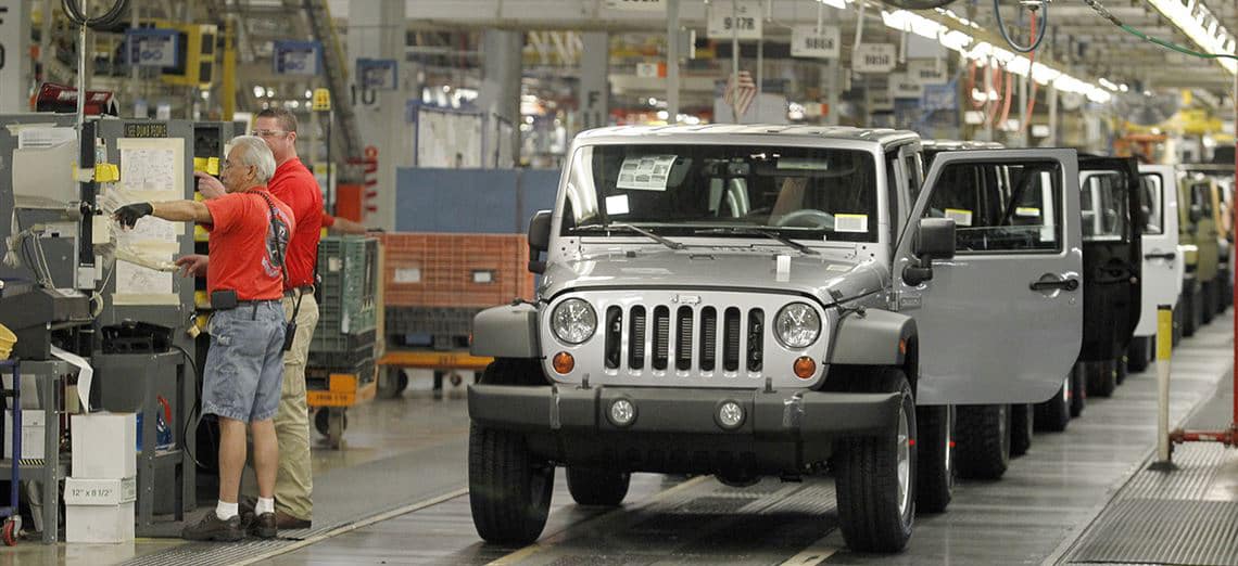 Illinois Jeep Factory Set To Lay Off 1,600 Workers Amid Global