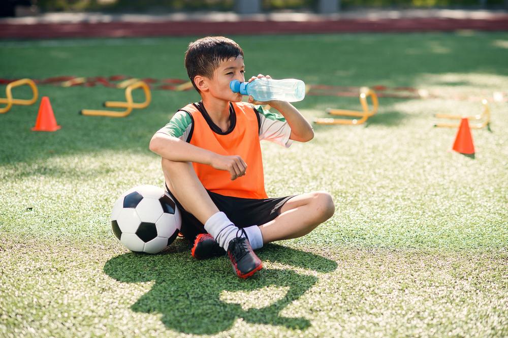 How Much Water Do Youth Athletes Need?