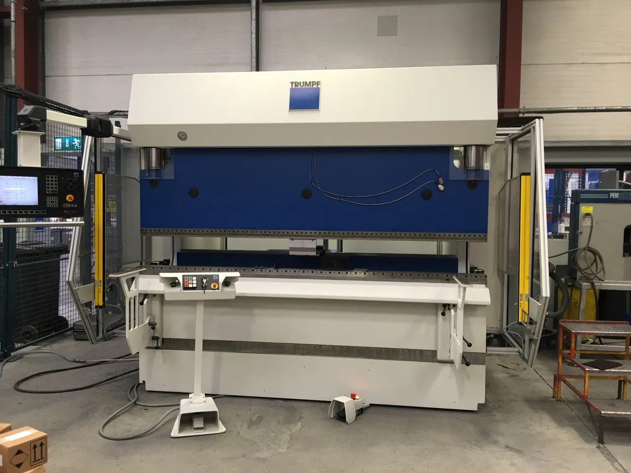 TRUMPF PRESS BRAKE Truman Systems