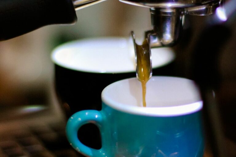 Best Cheap Espresso Machine UK Guide for 2020 Full Reviews