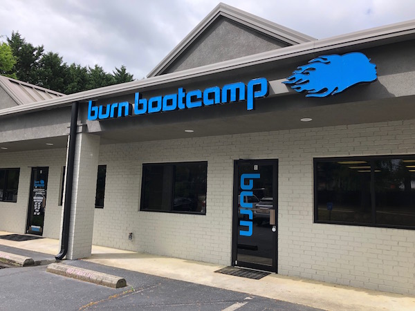 Burn Boot Camp Review Cost, Workout & Your First Class Trusty Spotter
