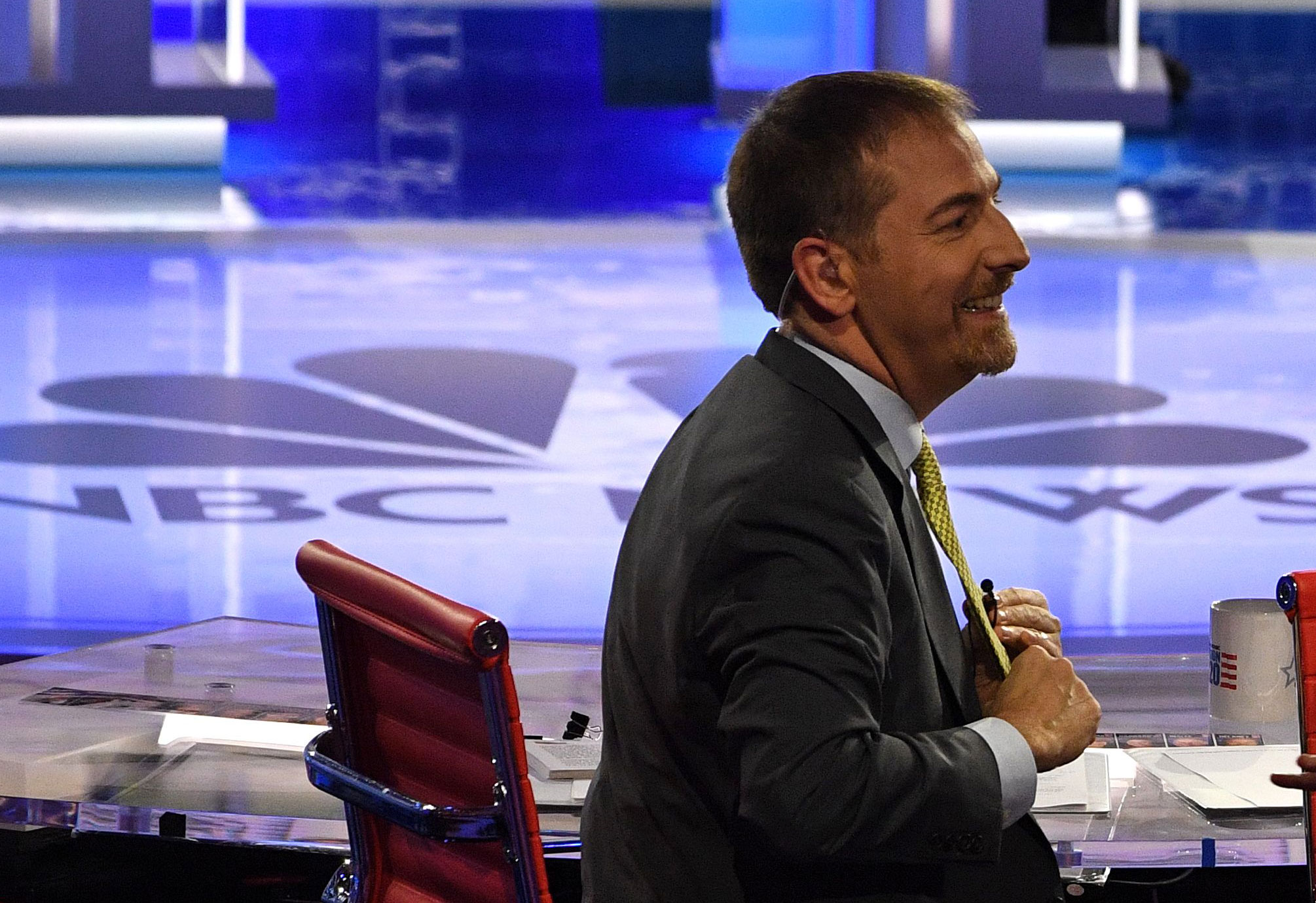 MSNBC Anchor Chuck Todd Is Under Fire for Comparing Sanders Supporters(029)