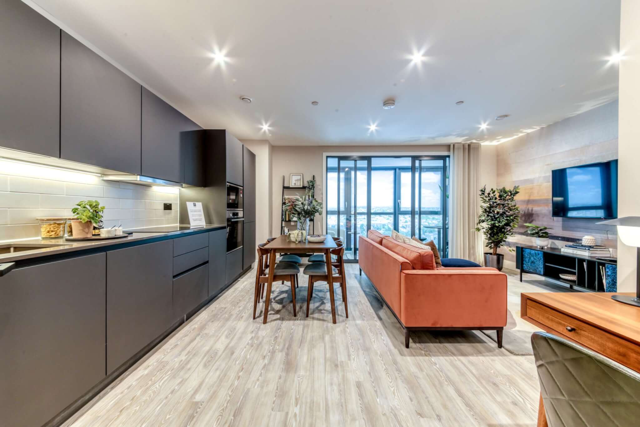 London Square Croydon Truuli