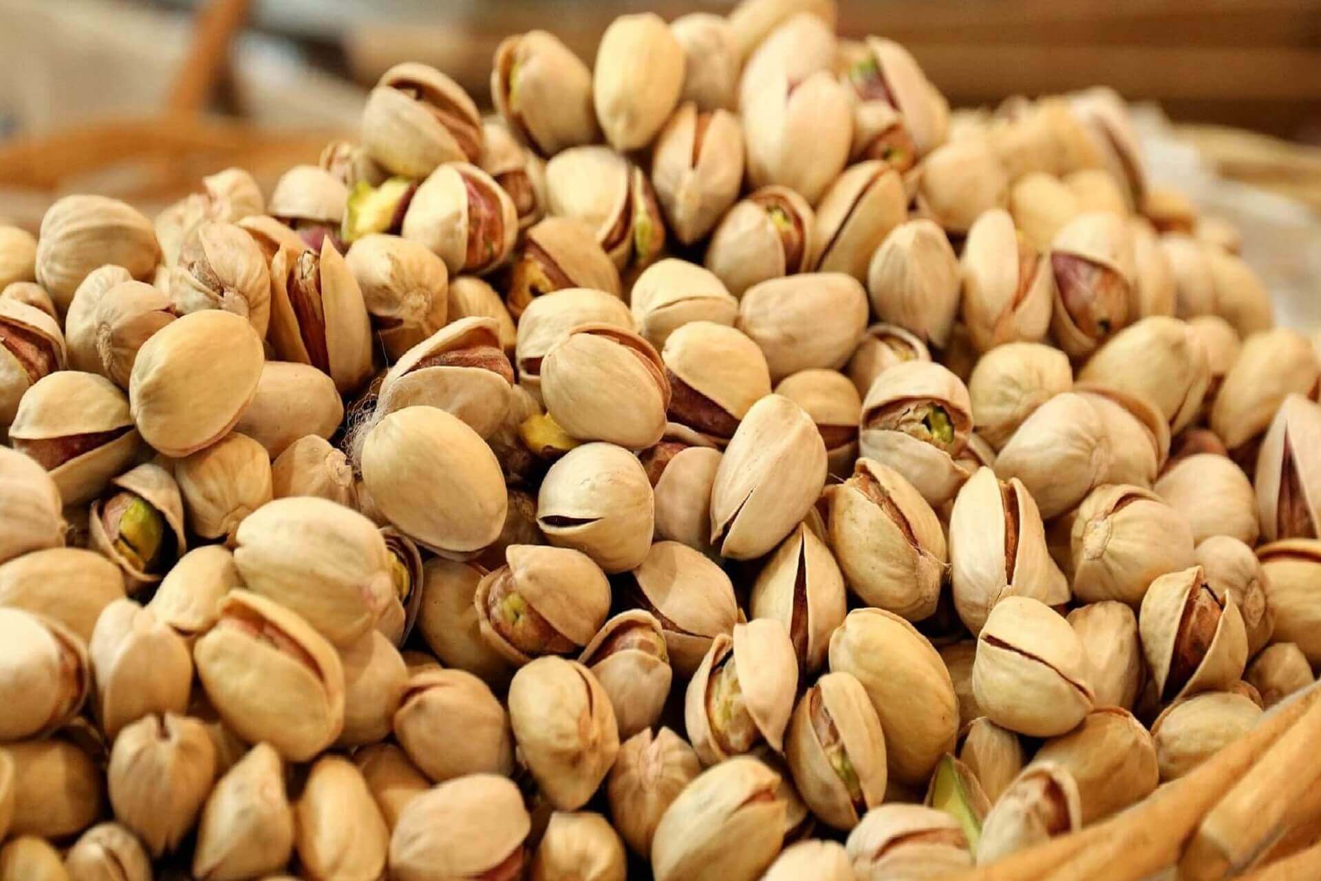 Dry Fruits, Cashew Manufacturer in India, Best Dry Fruits and Nuts, Trv