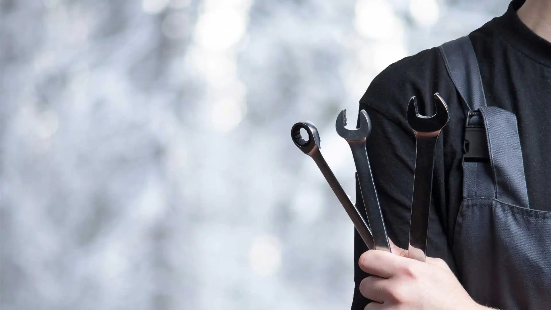 Are Tools Tax Deductible for a Mechanic? Beem