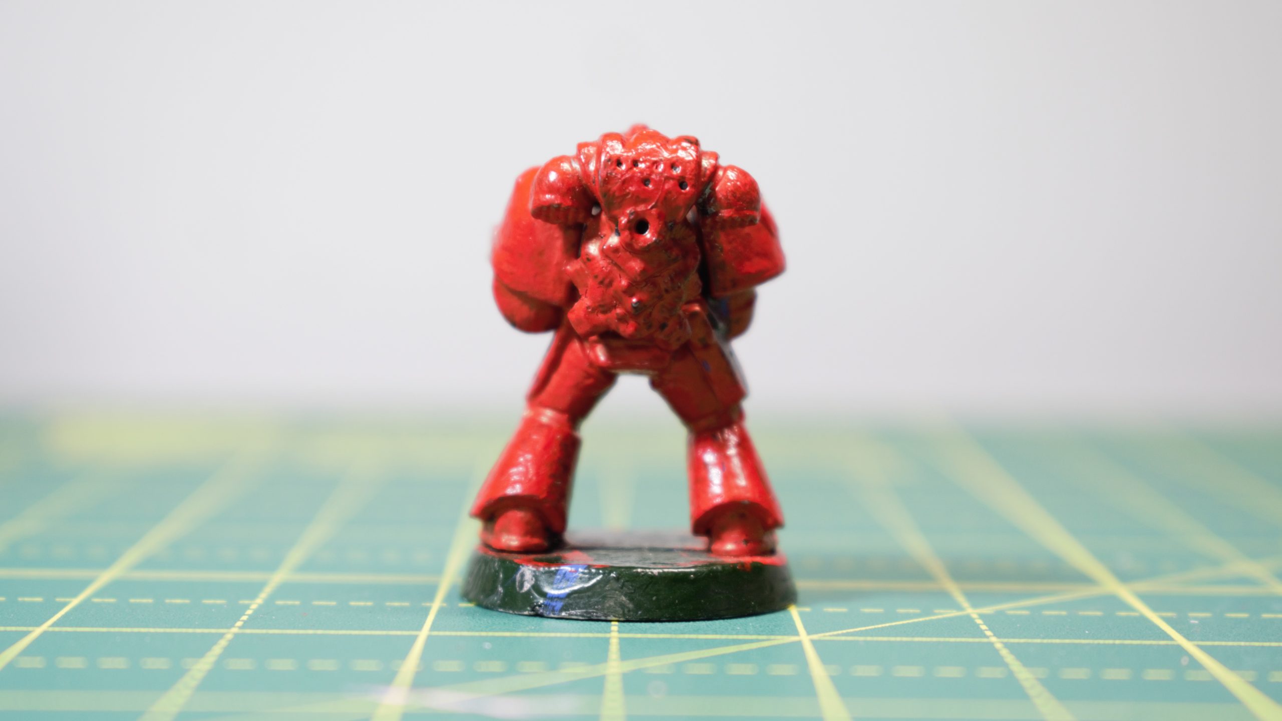 Stripping and painting cheap Badly Painted Space Marine Back