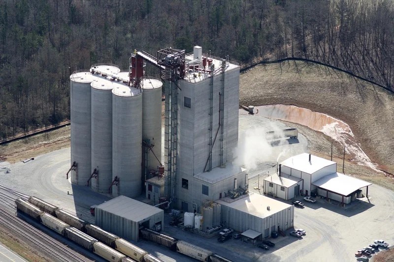 Columbia Farms Todd & Sargent