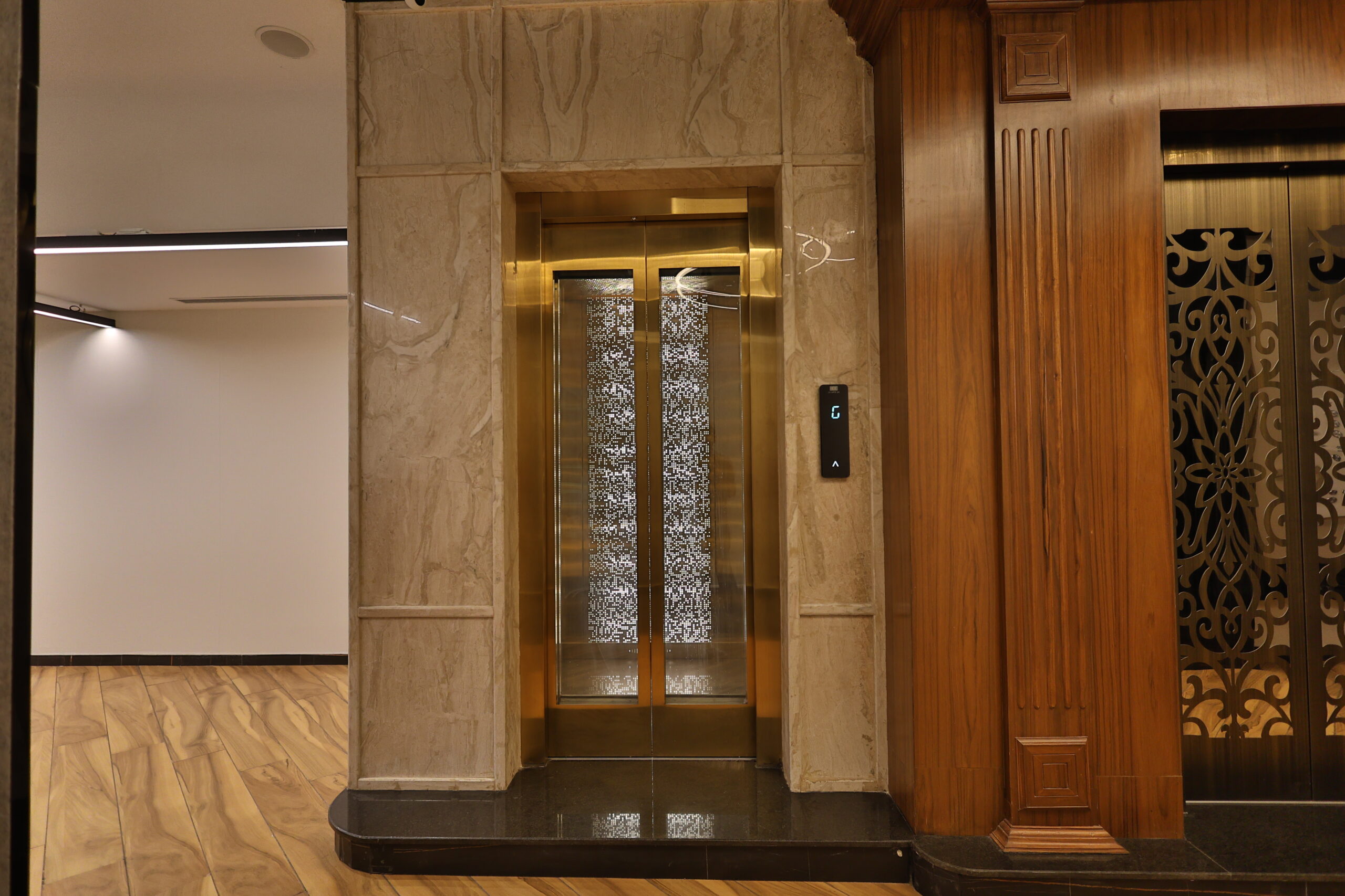 Lift Manufacturers in Delhi, Elevators Suppliers in DelhiNCR