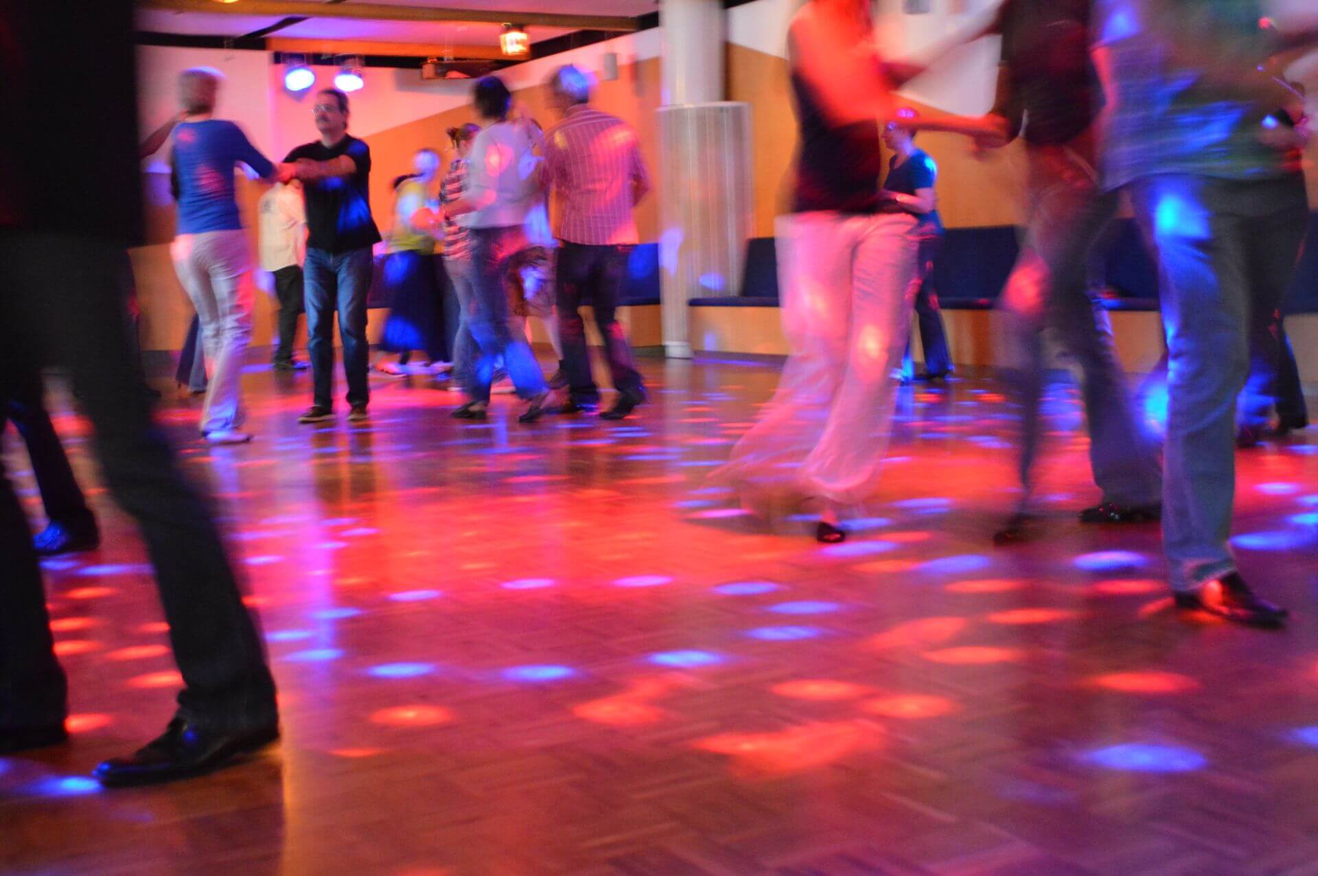 Erwachsene TanzSchule Neugebauer Lörrach