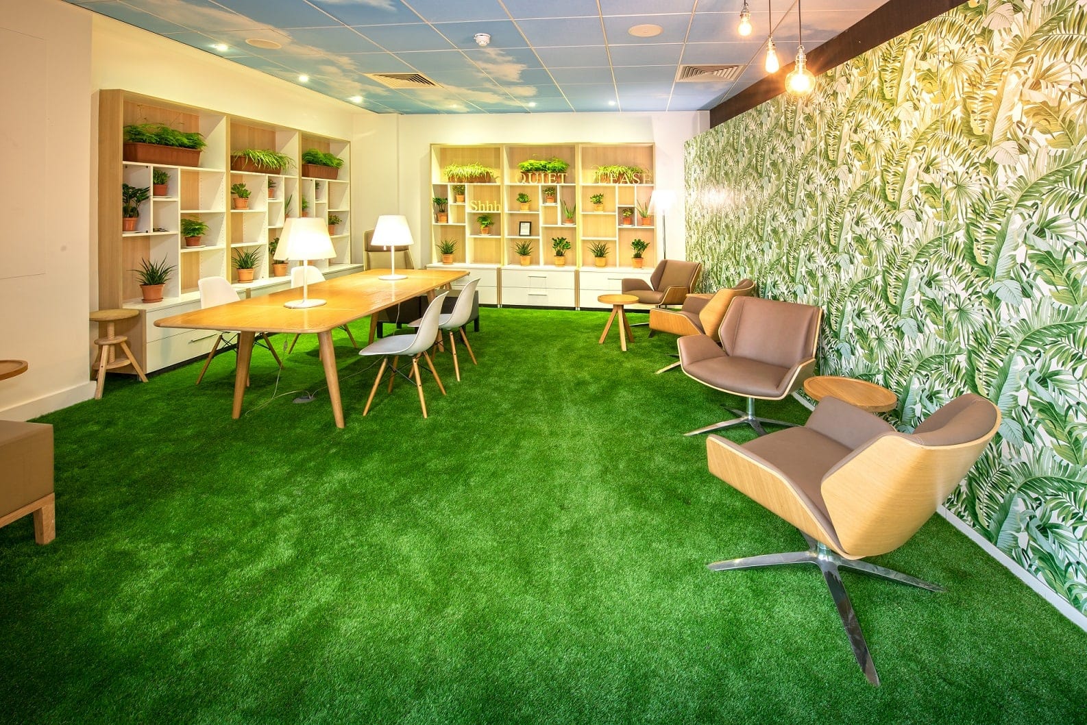 eBay, London UK Tsunami Axis