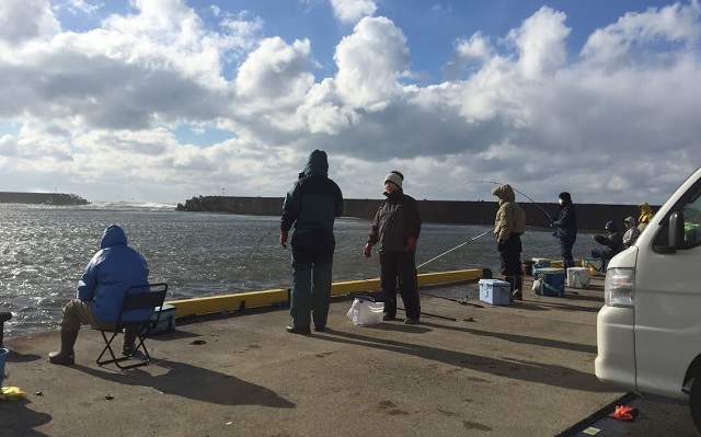 【秋田の釣り場情報】初心者でも安心して楽しめる海釣りスポット紹介！ 釣り情報 松前屋
