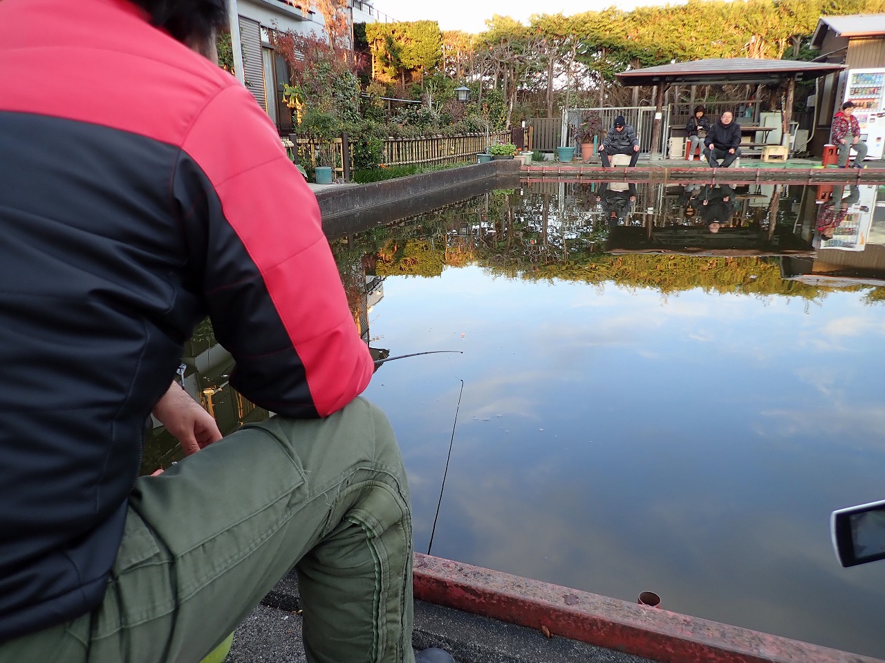 【そうだ！】釣り掘レビュー／川崎つり堀センター【釣り掘に行こう！】 釣りとバイクが趣味なんだ。