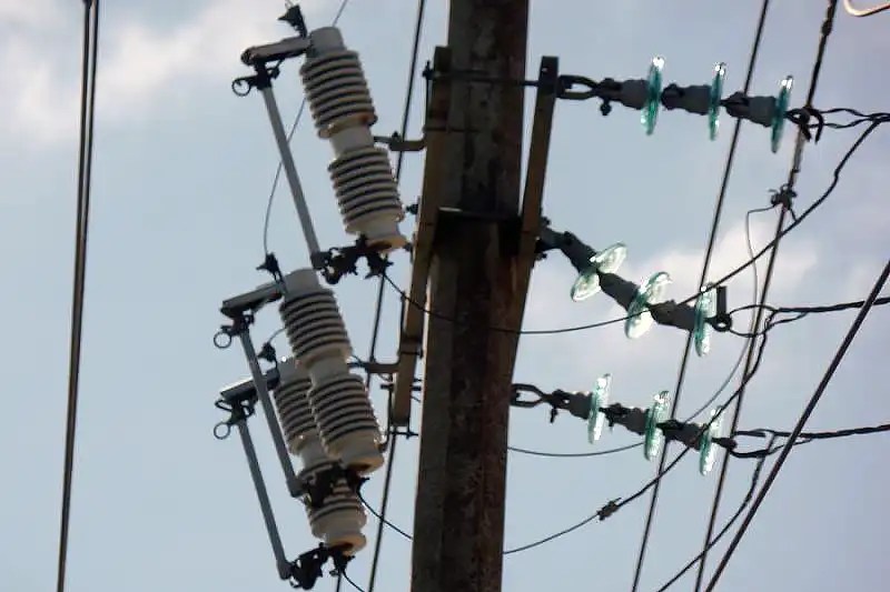 How to Select Drop-Out Fuse Cutout – The Ultimate Guide