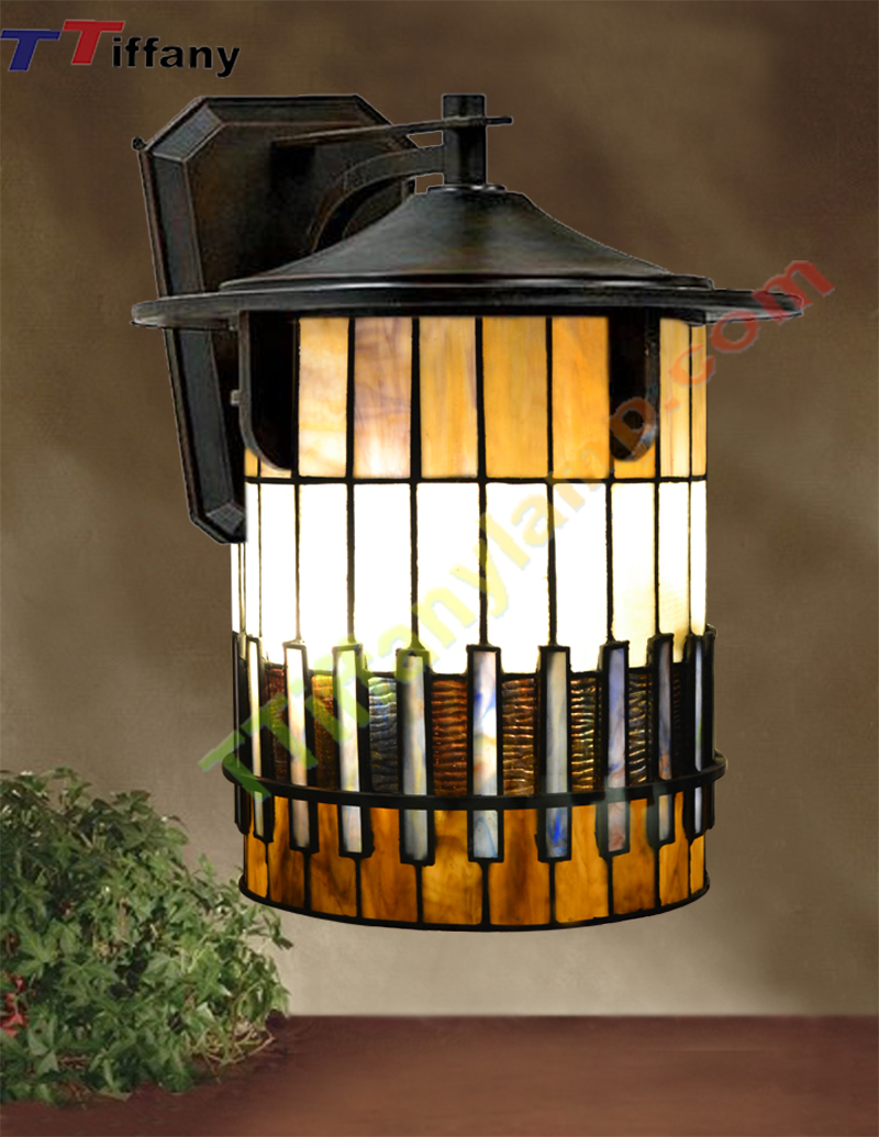 stained glass lanterns Google Search Stained glass light, Stained
