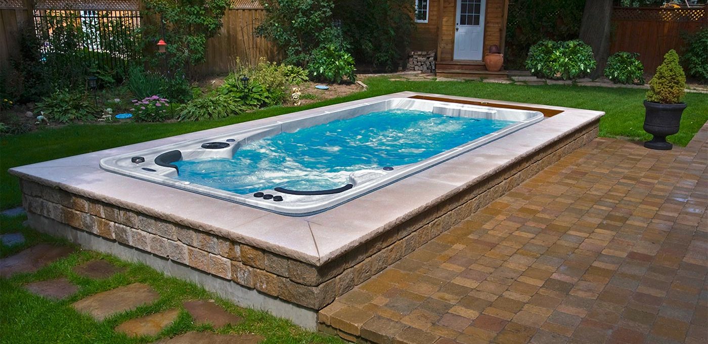 8 Pros And Cons of Installing a Spa Pool