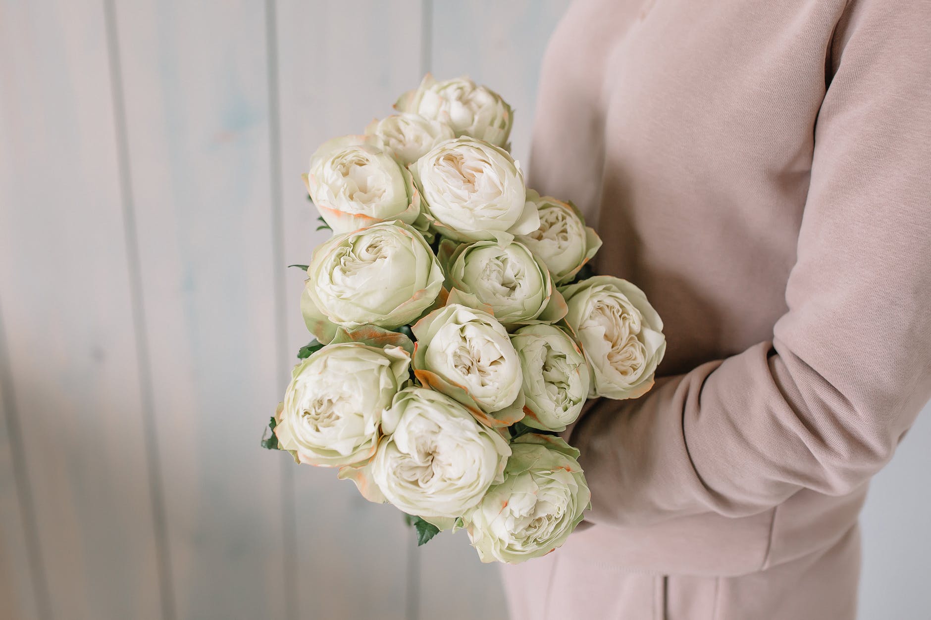 How Far in Advance Should You Order Flowers for International Delivery