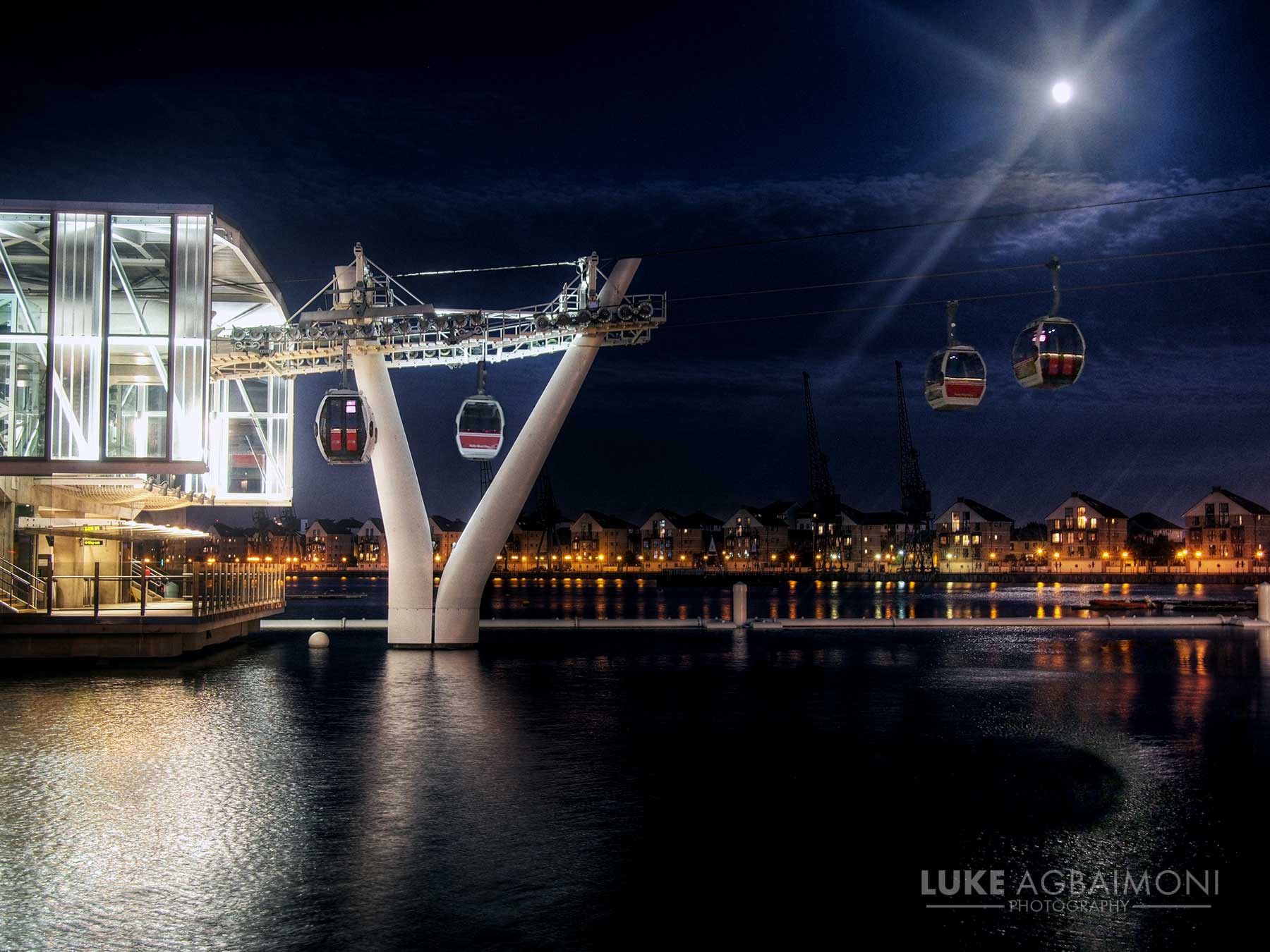Photography of Emirates Airline London Cable Cars Tubemapper