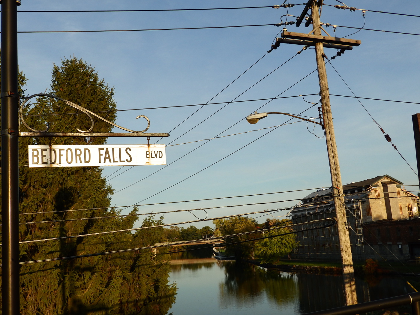 Seneca Falls tugster a waterblog