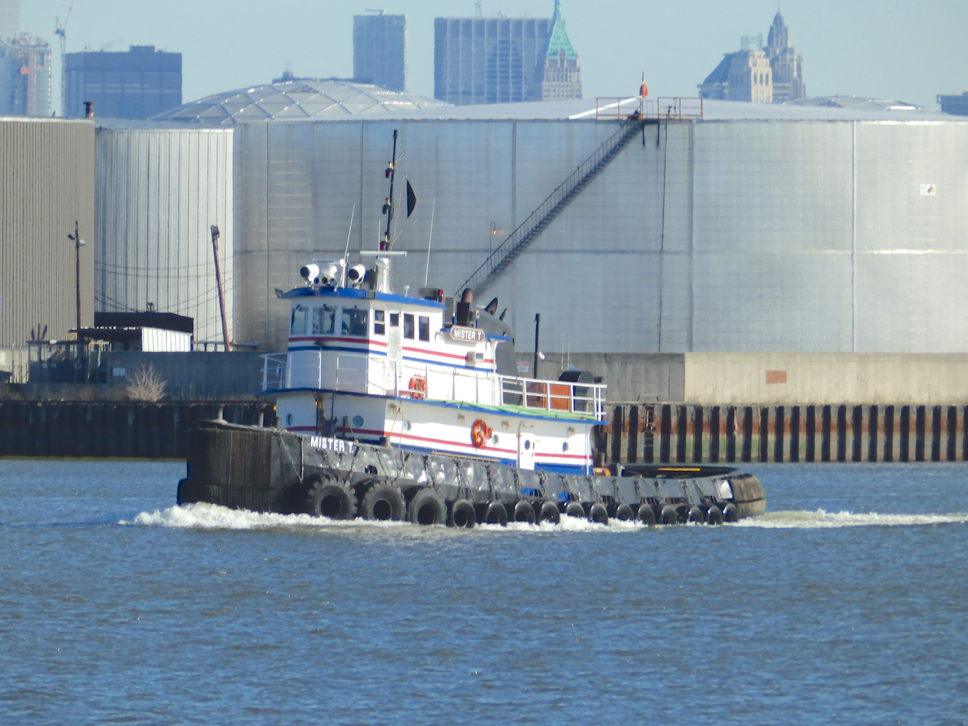 Sturgeon Bay tugster a waterblog
