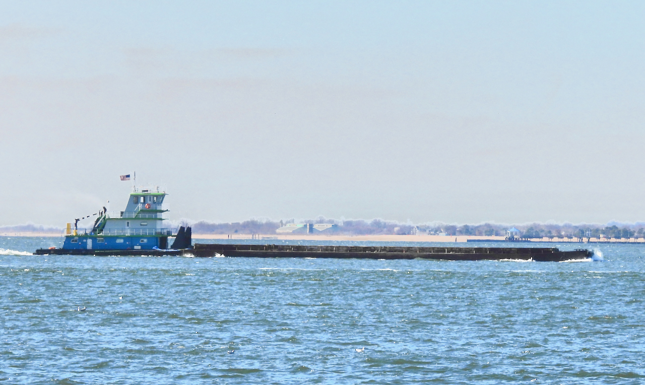 Emma Rose tugster a waterblog