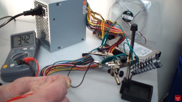 PC ATX Netzteil testen mit Multimeter oder Netzteiltester Test von 3