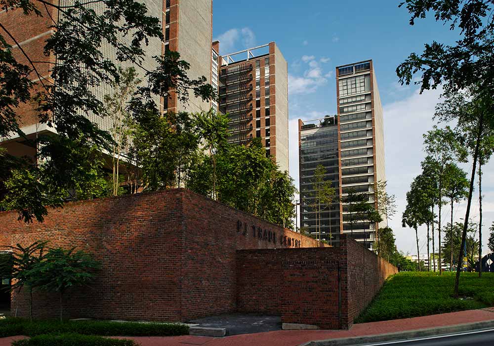 menara bata pj trade centre