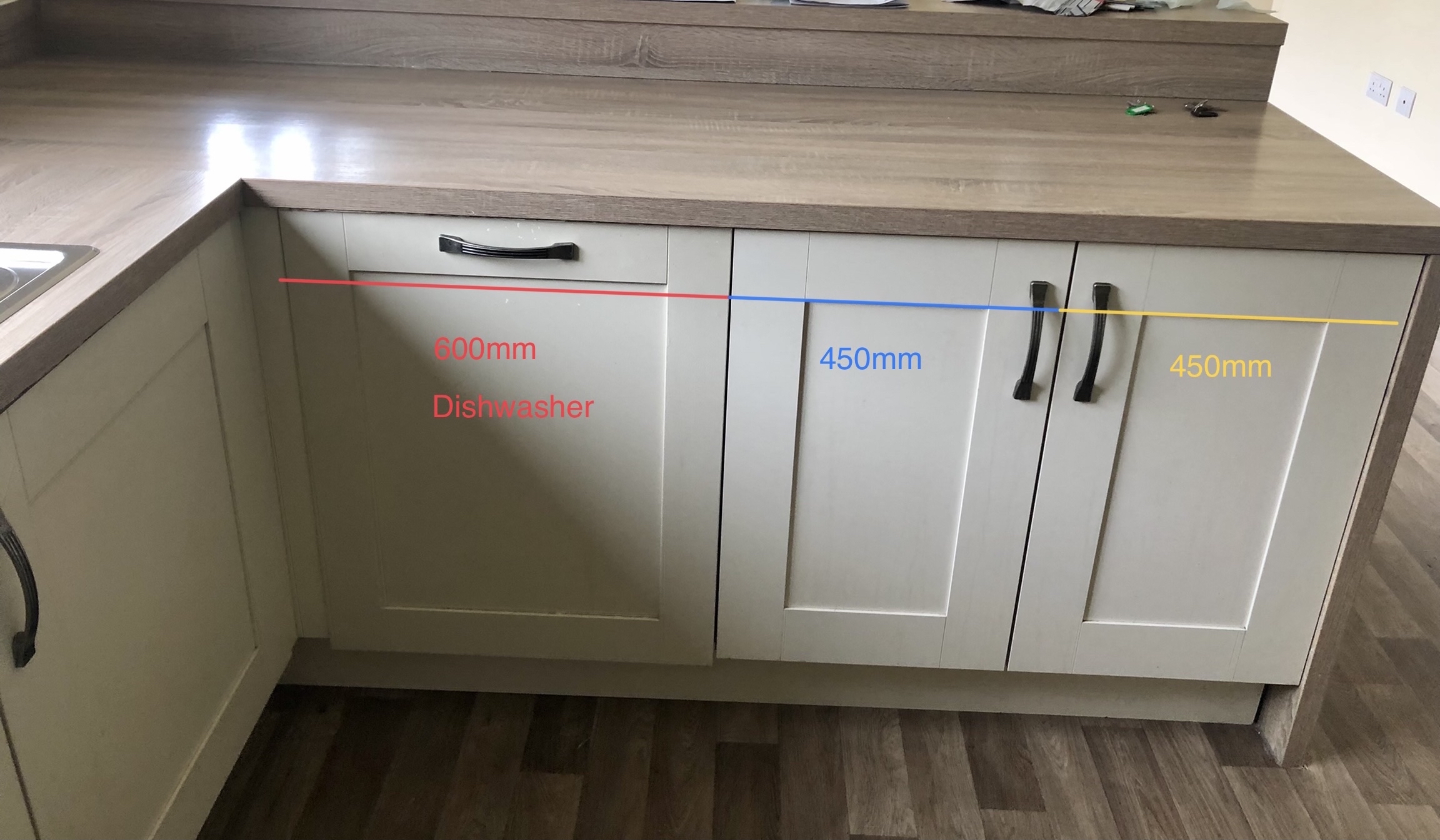 Howden's Kitchen, Worktops & Appliances The Used Kitchen Company