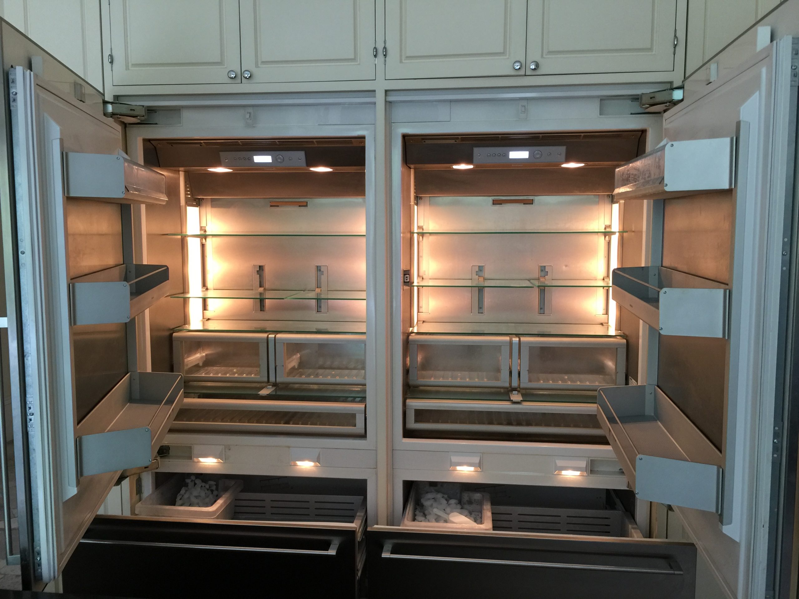 Approx 7 yr Old Gaggenau Fridge RB491200 Buy Online