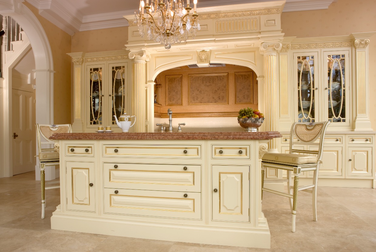 ExDisplay Clive Christian Regency Painted Kitchen, Island, Worktops