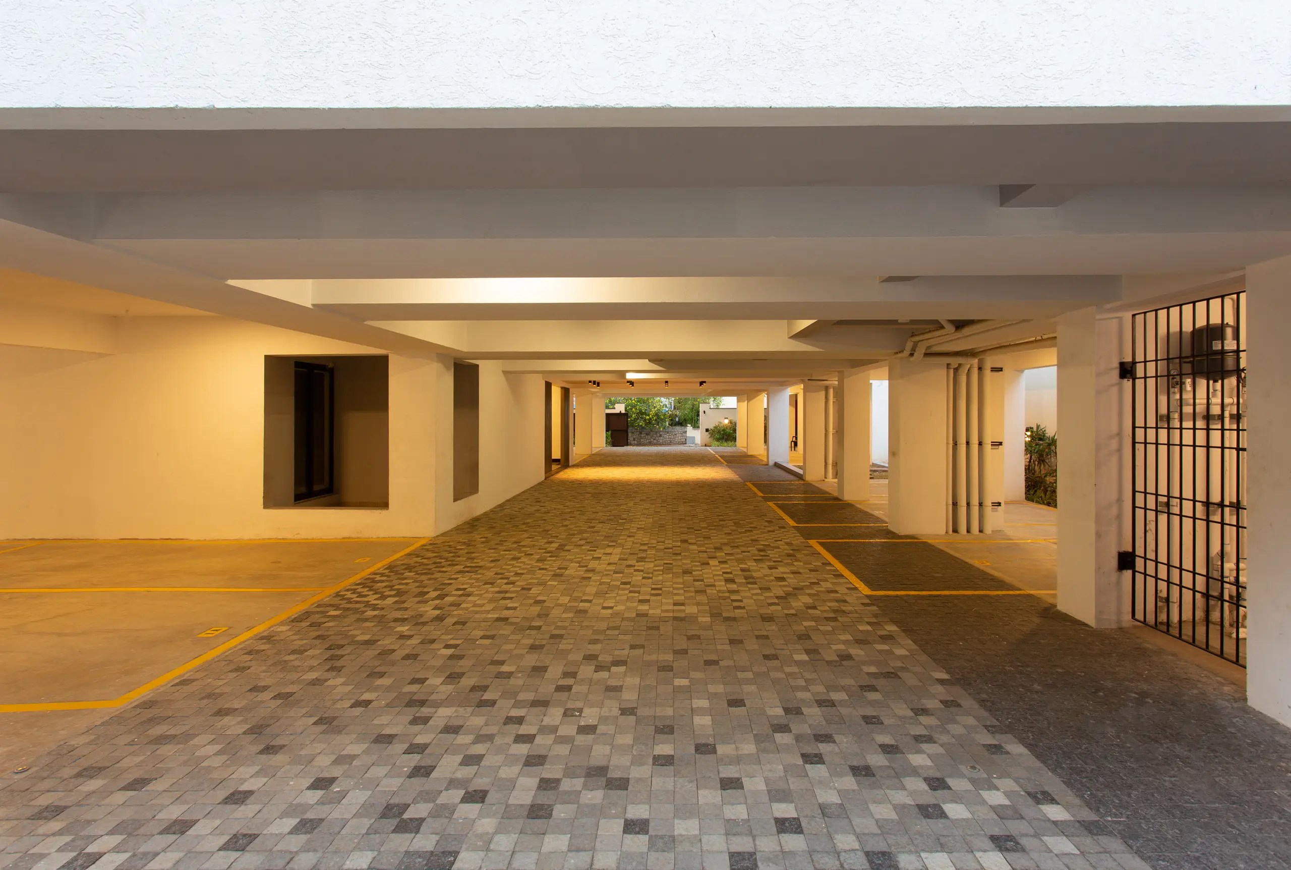 3 BHK Residential Flats/Apartments For Sale in Harrington Road