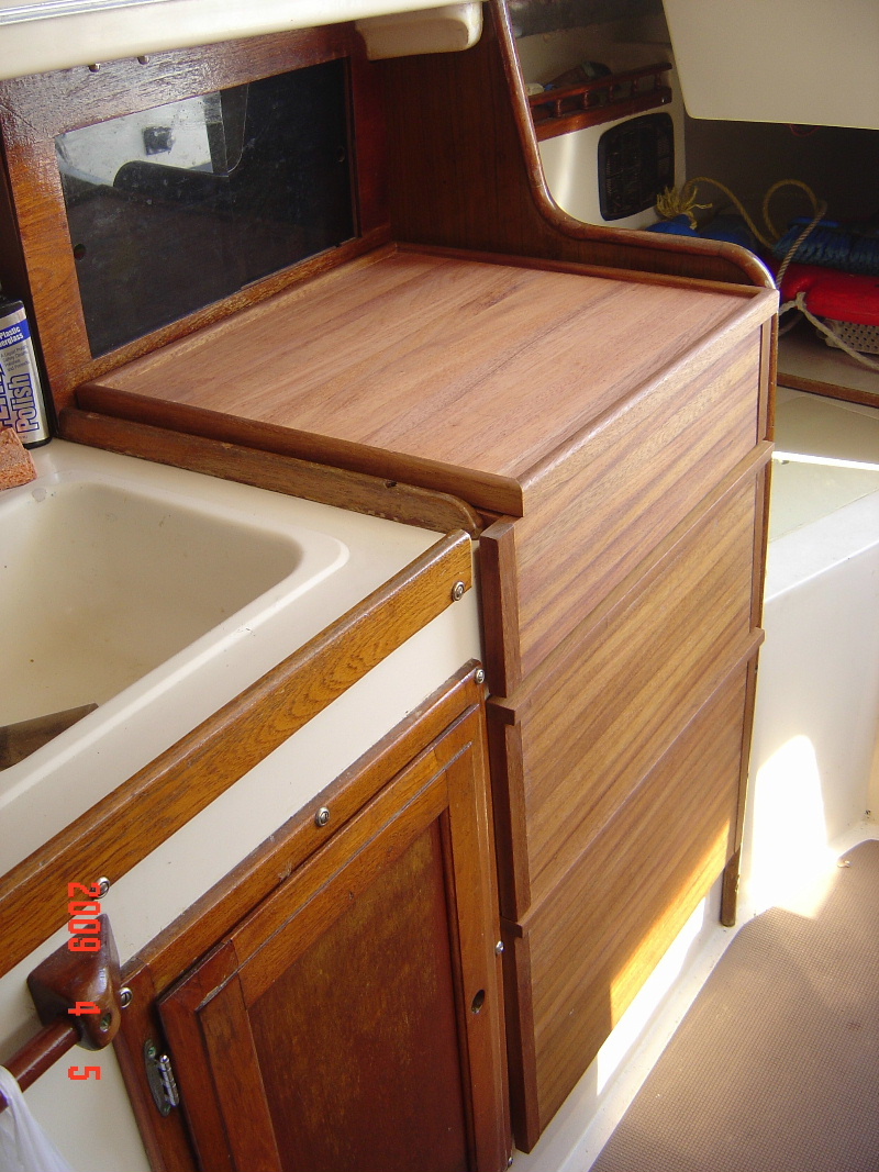 Tulsa Guy boats, cupboards, custom